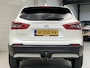 Nissan Qashqai 1.3 DIG-T N-Connecta / Eerste Eigenaar / Dealer Onderhouden / Panoramadak / Navigatie / Trekhaak 1300 KG / All Seasonbanden / 360 Graden Camera /