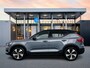 Volvo XC40 T5 Recharge R-Design | 19" | Leder/Nubuck | Panoramadak | Trekhaak | Adaptieve cruise | Stoel/stuurverwarming | Getint glas | Parkeercamera AUTOMATIC | Elektrisch glazen panorama-dak | Keyless entry | LED koplampen | Lichtmetalen velgen 5-spaaks 19" | Parkeersensor achter | Parkeersensor voor | Parkeersensor voor | Trekhaak uitklapbaar | Navigatiesysteem full map + hard disk | Cruise control