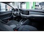 Skoda Octavia Combi 1.0 e-TSI Business Edition Plus | Elektrisch glazen panorama-dak | Trekhaak uitklapbaar | Voorstoelen verwarmd