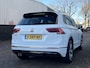 Volkswagen Tiguan 1.5 TSI Highline Business R | Panorama Dak | Stoelverwarming