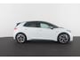 Volkswagen ID.3 First Plus 58 kWh > 204pk/Camera/Matrix-LED/Glacier White met zwart dak