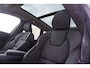 Volvo XC60 T6 Plug-in hybrid AWD Plus Dark 350pk | 2250 kg Trekgewicht | MY2026 nieuw model | Glazen Schuifdak | Head-up Display | Harman/Kardon Audio | 360 Camera | Getint Glas | Elektrische stoelen met geheugen |