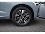 Volvo XC60 T6 Plug-in hybrid AWD Plus Dark 350pk | 2250 kg Trekgewicht | MY2026 nieuw model | Glazen Schuifdak | Head-up Display | Harman/Kardon Audio | 360 Camera | Getint Glas | Elektrische stoelen met geheugen |