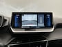 Peugeot 2008 SUV Allure Pack 130pk Automaat | Navigatie | Achteruitrijcamera | 3D Cockpit | Climate Control | Adaptieve Cruise Control | Led koplampen | Parkeersensoren | Afwijkende dakkleur | Keyless start | Apple Carplay / Android Auto | Bluetooth | DAB+ radio | Donker getint glas | 17" lichtmetalen velgen |