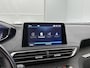 Peugeot 3008 SUV Crossway 130pk | Navigatie | Schuif-/Kanteldak | Achteruitrijcamera | Leder/Alcantara | Full Led koplampen | Handsfree Achterklep | Climate Control | Adaptieve Cruise Control | Grip Control | Parkeersensoren v+a | Keyless | Dodehoeksensor | Apple Carplay / Android Auto | Donker getint glas | 18" lichtmetalen velgen |