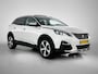 Peugeot 3008 SUV Crossway 130pk | Navigatie | Schuif-/Kanteldak | Achteruitrijcamera | Leder/Alcantara | Full Led koplampen | Handsfree Achterklep | Climate Control | Adaptieve Cruise Control | Grip Control | Parkeersensoren v+a | Keyless | Dodehoeksensor | Apple Carplay / Android Auto | Donker getint glas | 18" lichtmetalen velgen |