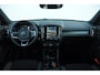 Volvo XC40 212PK Automaat B4 Plus Dark Elektrische stoelen met geheugen/ Harman kardon audio/ BLIS/ Stoelverwarming/ Stuurverwarming/ Achteruitrijcamera