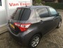 Toyota Yaris 1.5 VVT-i Aspiration 112 PK, keyles entry, lane departure, Bots waarschuwing