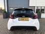 Toyota Yaris 1.5 Hybrid Dynamic Dealer onderhouden | CarPlay