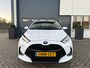 Toyota Yaris 1.5 Hybrid Dynamic Dealer onderhouden | CarPlay