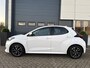 Toyota Yaris 1.5 Hybrid Dynamic Dealer onderhouden | CarPlay