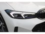 BMW 3-Serie Touring 330e 292PK M-SPORT | M-SPORT PRO-PAKKET | M-SPORT REMMEN UITGEVOERD IN DONKERBLAUW MET M LOGO | BMW LIVE COCKPIT PROFESSIONAL | CURVED DISPLAY |DRIVING ASSISTANT INCL. HEAD-UP DISPLAY | PANORAMISCH SCHUIF/KANTEL DAK | PARKING ASSIST INCL. ACHTERUITRIJCAMERA | ADAPTIEVE LED KOPLAMPEN |SHADOW LINE | M-SPORTSTOELEN VOOR | LEDER VERNASCA MET CONTRAST STIKSELS M-SPORT | STOEL VERWARMING | DRAADLOZE APPLE CARPLAY | ELEKTRISCH VERSTELBARE STOELEN MET GEHEUGEN FUNCTIE | HEAD UP DISPLAY | DRAADLOZE TELEFOONLADER | DODEHOEK BEWAKING | COMFORT PACK INCL. ELEKTRISCHE ACHTERKLEP | ADAPTIVE CRUISE CONTROL | HIFI AUDIO DAB+ RADIO | COMFORT ACCESS (KEYLESS ENTRY)| DONKER GETINTE ACHTERRUITEN |