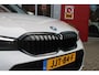 BMW 3-Serie Touring 330e 292PK M-SPORT | M-SPORT PRO-PAKKET | M-SPORT REMMEN UITGEVOERD IN DONKERBLAUW MET M LOGO | BMW LIVE COCKPIT PROFESSIONAL | CURVED DISPLAY |DRIVING ASSISTANT INCL. HEAD-UP DISPLAY | PANORAMISCH SCHUIF/KANTEL DAK | PARKING ASSIST INCL. ACHTERUITRIJCAMERA | ADAPTIEVE LED KOPLAMPEN |SHADOW LINE | M-SPORTSTOELEN VOOR | LEDER VERNASCA MET CONTRAST STIKSELS M-SPORT | STOEL VERWARMING | DRAADLOZE APPLE CARPLAY | ELEKTRISCH VERSTELBARE STOELEN MET GEHEUGEN FUNCTIE | HEAD UP DISPLAY | DRAADLOZE TELEFOONLADER | DODEHOEK BEWAKING | COMFORT PACK INCL. ELEKTRISCHE ACHTERKLEP | ADAPTIVE CRUISE CONTROL | HIFI AUDIO DAB+ RADIO | COMFORT ACCESS (KEYLESS ENTRY)| DONKER GETINTE ACHTERRUITEN |