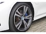 BMW 3-Serie Touring 330e 292PK M-SPORT | M-SPORT PRO-PAKKET | M-SPORT REMMEN UITGEVOERD IN DONKERBLAUW MET M LOGO | BMW LIVE COCKPIT PROFESSIONAL | CURVED DISPLAY |DRIVING ASSISTANT INCL. HEAD-UP DISPLAY | PANORAMISCH SCHUIF/KANTEL DAK | PARKING ASSIST INCL. ACHTERUITRIJCAMERA | ADAPTIEVE LED KOPLAMPEN |SHADOW LINE | M-SPORTSTOELEN VOOR | LEDER VERNASCA MET CONTRAST STIKSELS M-SPORT | STOEL VERWARMING | DRAADLOZE APPLE CARPLAY | ELEKTRISCH VERSTELBARE STOELEN MET GEHEUGEN FUNCTIE | HEAD UP DISPLAY | DRAADLOZE TELEFOONLADER | DODEHOEK BEWAKING | COMFORT PACK INCL. ELEKTRISCHE ACHTERKLEP | ADAPTIVE CRUISE CONTROL | HIFI AUDIO DAB+ RADIO | COMFORT ACCESS (KEYLESS ENTRY)| DONKER GETINTE ACHTERRUITEN |
