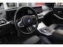 BMW 3-Serie Touring 330e 292PK M-SPORT | M-SPORT PRO-PAKKET | M-SPORT REMMEN UITGEVOERD IN DONKERBLAUW MET M LOGO | BMW LIVE COCKPIT PROFESSIONAL | CURVED DISPLAY |DRIVING ASSISTANT INCL. HEAD-UP DISPLAY | PANORAMISCH SCHUIF/KANTEL DAK | PARKING ASSIST INCL. ACHTERUITRIJCAMERA | ADAPTIEVE LED KOPLAMPEN |SHADOW LINE | M-SPORTSTOELEN VOOR | LEDER VERNASCA MET CONTRAST STIKSELS M-SPORT | STOEL VERWARMING | DRAADLOZE APPLE CARPLAY | ELEKTRISCH VERSTELBARE STOELEN MET GEHEUGEN FUNCTIE | HEAD UP DISPLAY | DRAADLOZE TELEFOONLADER | DODEHOEK BEWAKING | COMFORT PACK INCL. ELEKTRISCHE ACHTERKLEP | ADAPTIVE CRUISE CONTROL | HIFI AUDIO DAB+ RADIO | COMFORT ACCESS (KEYLESS ENTRY)| DONKER GETINTE ACHTERRUITEN |