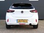 Opel Corsa 1.2 100 pk Elegance | Panoramadak | Stoelverwarming en Stuurverwarming | Camera | Climate Control