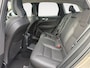Volvo XC60 2.0 T6 Plug-in hybrid AWD Plus Dark | Trekhaak | Panormadak | Lederen bekleding | Adaptive Cruise Control |