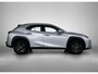Lexus UX 250h Urban Line | Apple Carplay/ Android Auto | Cruise Control adaptief | LED koplampen | Draadloze lader |