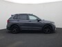 Volkswagen Tiguan 1.5TSI/150PK R-Line Blackstyle DSG · Panoramadak · Apple/Android · Parkeersensoren + Camera
