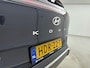 Hyundai Kona 1.6 GDI HEV Premium Sky | Panoramadak | Stoel stuur verwarming + verkoeling | Adaptieve Cruise | 360 Camera | Dodehoek camera |