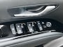Hyundai Tucson 1.6 T-GDI HEV Comfort Smart Automaat / Fabrieksgarantie tot 02-2028 ** / Dealer onderhouden / Navigatie / Achteruitrijcamera / Stuur- en stoelverwarming / Apple Carplay Android / 19" LM + All Season banden /
