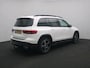 Mercedes-Benz GLB 200 AMG 7-pers. Business Solution | Panorama - Schuifdak | Trekhaak | Sfeerverlichting | Dodehoek Assistent | DAB+ Radio | Klasse 3 Alarm | Night Pakket
