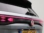 Volkswagen Tayron 1.5 eHybrid R-Line Edition | SoH 100% | 204 PK | Automaat | Panorama Schuif/Kantel Dak | Trekhaak | Harman & Kardon | IQ-Light | Black Style | Stoel en Stuurverwarming