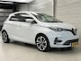 Renault Zoe R135 Edition One 52 kWh / Koopaccu! / Lederen Bekleding / Navigatie / 17 Inch Wielen / Camera / Stoel- en Stuurverwarming / Camera /