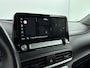 Hyundai Kona Electric EV Premium 64 kWh | Cruise | Warmtepomp | Stoel stuur verwarming + verkoeling | Elektrische stoelen | Adaptieve Cruise |