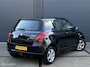 Suzuki Swift 1.3 GLS 5 deurs - AIRCO - EL. RAMEN + SPIEGELS - CPV - LM VELGEN - STUURBEKRACHTIGING - ZWART METALLIC - RADIO/CD - NL AUTO - NIEUWE APK T/M 05-09-2026 -