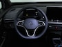 Volkswagen ID.4 Limited Edition 52 kWh 170 PK | Trekhaak | Stuur & Stoelverwarming | Achteruitrijcamera |