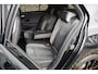 Volkswagen Golf 1.5 eTSI 150pk DSG R-Line | Navigatie | Panoramadak | 19" Velgen