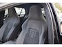 Volkswagen Golf 1.5 eTSI 150pk DSG R-Line | Navigatie | Panoramadak | 19" Velgen