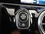 Mercedes-Benz A-klasse 180 Star Edition Luxury Line | Cruise Control | Achteruitrijcamera | DAB+ Radio | Voorstoelen Verwarmd | Sfeerverlichting | 17" Lichtmetalen Velgen