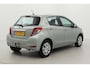Toyota Yaris 1.3 VVT-i Aspiration | Origineel NL | Volledige dealerhistorie | Trekhaak | Airco | Cruise Control | Camera | Bluetooth | Elektrische ramen voor