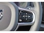 Volvo XC60 T6 Recharge AWD Ultra Black Edition - Panorama/schuifdak - IntelliSafe Assist & Surround - 360º Camera - Harman/Kardon audio - Adaptieve LED koplampen - Verwarmde voorstoestolen, stuur & achterbank - Parkeersensoren voor & achter - Elektr. bedienb. voorelen met geheugen - Head up display - Draadloze tel. lader - 21' LMV