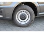 Volkswagen Crafter 35 2.0 TDI L3H3 Exclusive BPM Vrij | 177 pk | ACC | Navigatie | Digtiale Cockpit | Diefstalalarm | Camera achter |