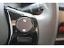 Peugeot 108 1.0 e-VTi Première Orig.NL auto/Achteruitrijcamera/Keyless/Multimedia systeem/Cruise control/Climate control/Privacy glass//Licht metalen velgen/Mistlapmen