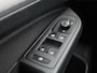Volkswagen Golf Variant 1.0 TSI Life Business | ACC | Keyless | Achteruitrijcamera | Climate Control | Apple Carplay / Android Auto | DAB |