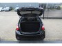 Toyota Yaris 1.5 Hybrid Dynamic Automaat/Orig.NL auto/Achteruitrijcamera/Climate control/Cruise control/Keyless/Navi by app/Privacy glass/Mistlampen/Licht metalen velgen