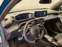 Peugeot e-2008 EV GT Avantage 54 kWh 8 Jaar Garantie | Warmtepomp | Alcantara | Adaptive Cruise | Stoelverwarming+Massage | | 11 kW lader | Achteruitrijcamera | Apple Carplay/Android Auto|telefoonintegratie premium