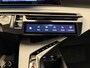 Peugeot E-3008 Allure Avantage 210 73 kWh Navigatie | Cruise | Camera | Climate | Apple Carplay/Android Auto | | 11 kW lader | Achteruitrijcamera | Apple Carplay/Android Auto|telefoonintegratie premium