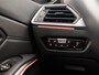 BMW 3-Serie Touring 330e High Executive Sportline 293Pk Automaat (APPLE CARPLAY, GROOT NAVI, LEDER, CAMERA, SFEERVERLICHTING, STOELVERWARMING, SPORTSTOELEN, GETINT GLAS, TREKHAAK ELEKTRISCH, ELEK ACHTERKLEP, NIEUWSTAAT)