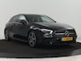 Mercedes-Benz A-klasse 160 AMG | Panoramadak | Carplay | Matrix LED | Memory | Stoelverwarming | Leder/Alcantara | Sfeerverlichting | Keyless | Widescreen | Navigatie | Camera