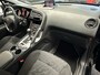 Peugeot 3008 1.6 THP ST AUTOMAAT NIEUWE DISTRIBUTIE KETTING PANORAMADAk TREKHAAK CRUISE CONTROL LM VELGEN 17 INCH IN NETTE STAAT