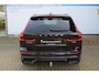 Volvo XC60 2.0 T6 Plug-in hybrid AWD Plus Dark | Keyless entry/start | Achteruitrijcamera | Elektrische kofferbakklep | Memory stand stoelen | Adaptive cruise | Wegklapbare trekhaak | Apple CarPlay/Android Auto | Climate controle | Draadloze telefoonlader | Lane assist | Stoelverwarming V+A | Stuurverwarming |