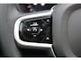 Volvo XC60 2.0 T6 Plug-in hybrid AWD Plus Dark | Keyless entry/start | Achteruitrijcamera | Elektrische kofferbakklep | Memory stand stoelen | Adaptive cruise | Wegklapbare trekhaak | Apple CarPlay/Android Auto | Climate controle | Draadloze telefoonlader | Lane assist | Stoelverwarming V+A | Stuurverwarming |