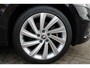Skoda Octavia Combi 1.4 TSI iV 204pk PHEV Style DSG AUTOMAAT / Panorama dak / Leder / Navigatie / LM 18 inch / Park assist / Camera / LED Matrix / Head up Display