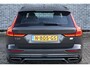 Volvo V60 2.0 T6 Recharge AWD R-Design | Adaptieve Cruise Control | Panoramadak | Trekhaak | Parkeercamera | Stoelen elektrisch verstelbaar + geheugen |