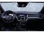 Volvo V60 2.0 T6 Recharge AWD R-Design | Adaptieve Cruise Control | Panoramadak | Trekhaak | Parkeercamera | Stoelen elektrisch verstelbaar + geheugen |